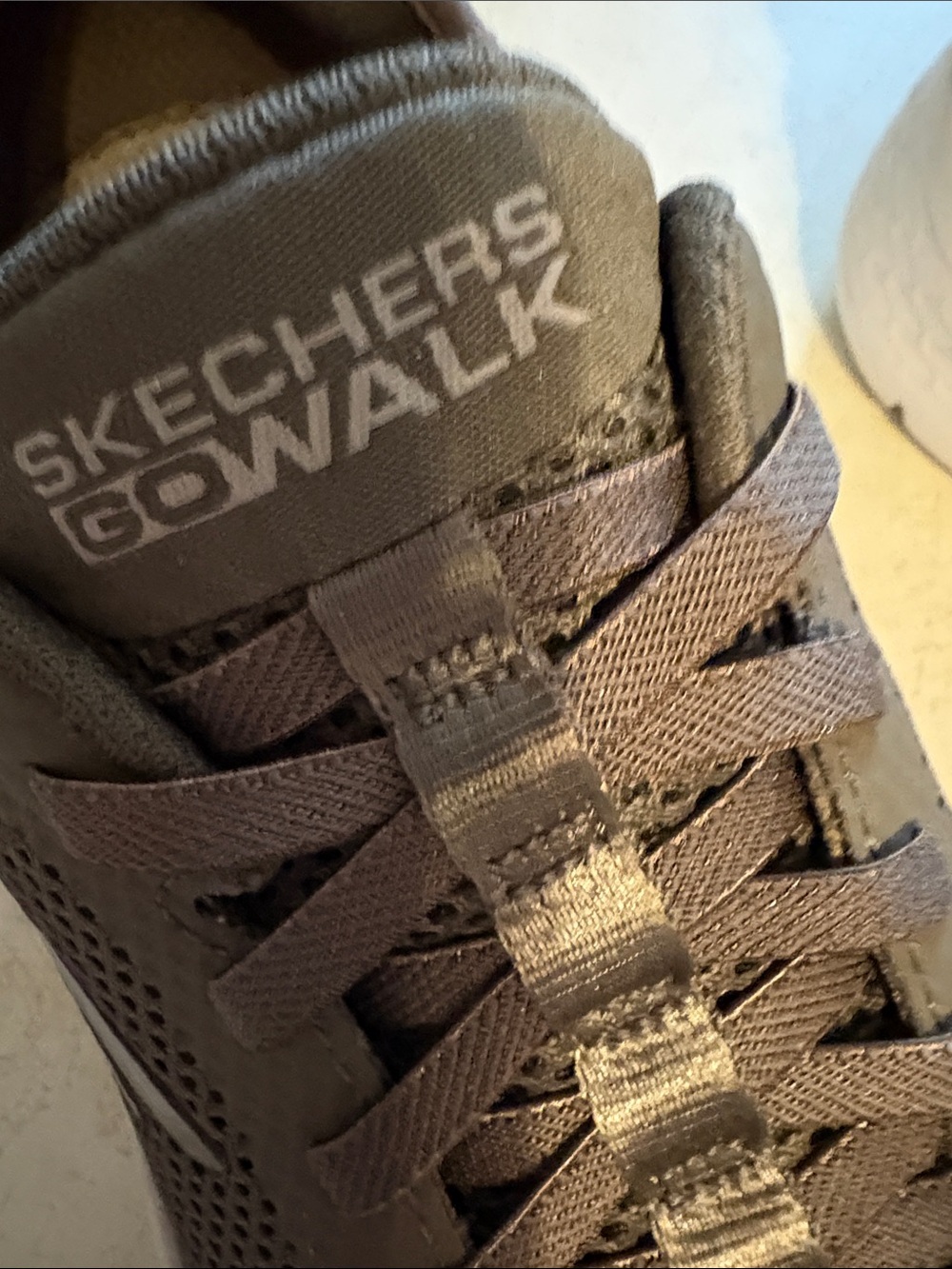 Skechers GOwalk Womwns Charcoal Mesh Lace-Up Walking Sneakers - Picture 2 of 4